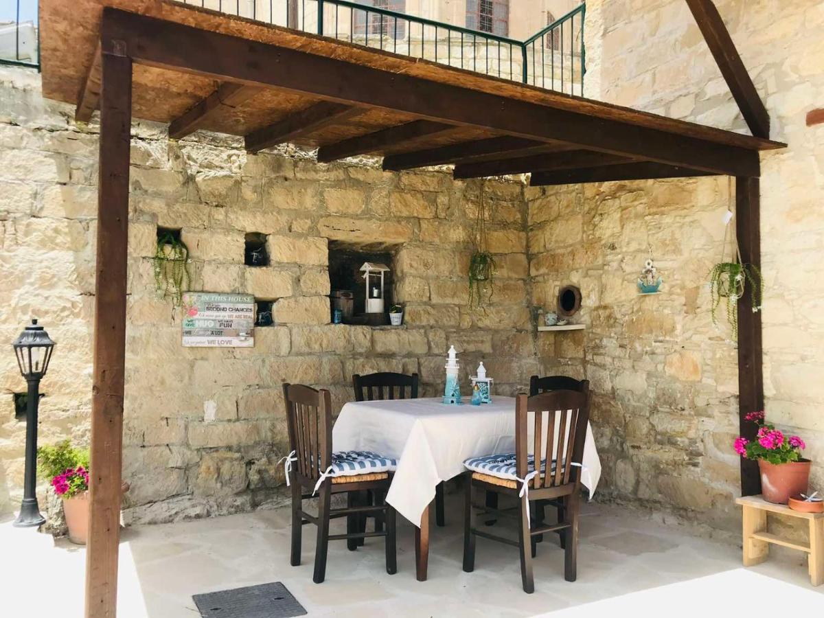 Vouni Clock House Villa Dış mekan fotoğraf